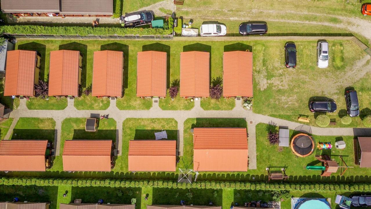 Апартаменти Karmazynowy Raj Домбкі Екстер'єр фото